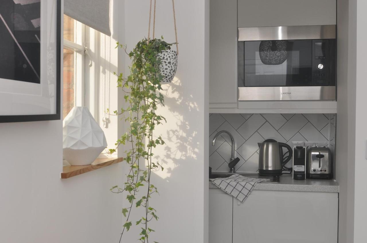 Bridge Street Apartments. Boutique Style Luxury, In The Heart Of Taunton. Экстерьер фото