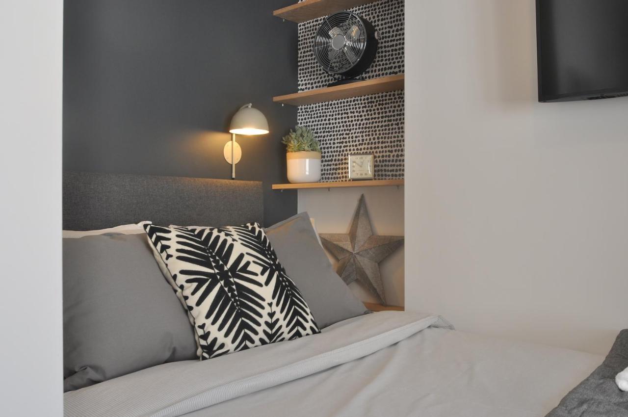 Bridge Street Apartments. Boutique Style Luxury, In The Heart Of Taunton. Экстерьер фото